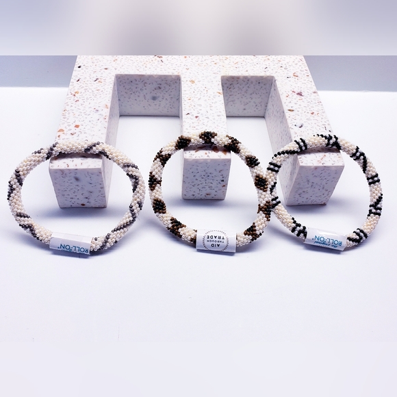 KHAKI-Original Roll-On® Bracelets, 7" round, made in Nepal #3 (3 pieces) - Picture 5 of 7